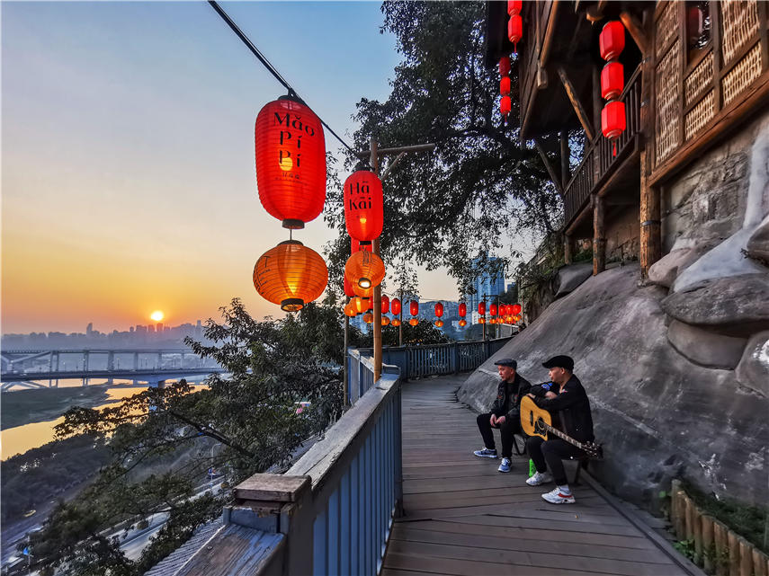 ׌L(zhng)ʬF(xin)ͮSM(jn)z