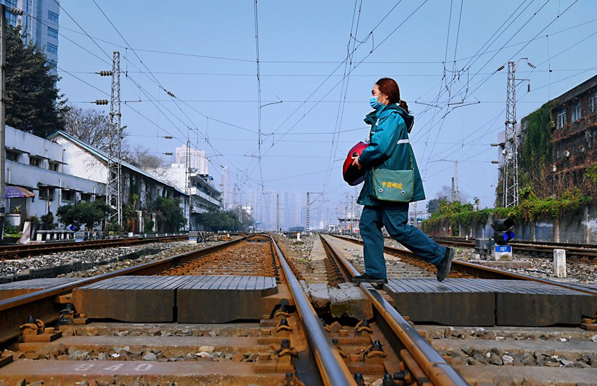 ͶfˆTؓ(f)؟(z)Ƭ^(q)Ϸ^С^(q)ֻܱܲͶfz