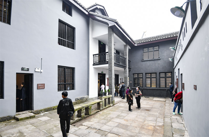 ?gu)r50̖(ܹ^fַ^Rɭz