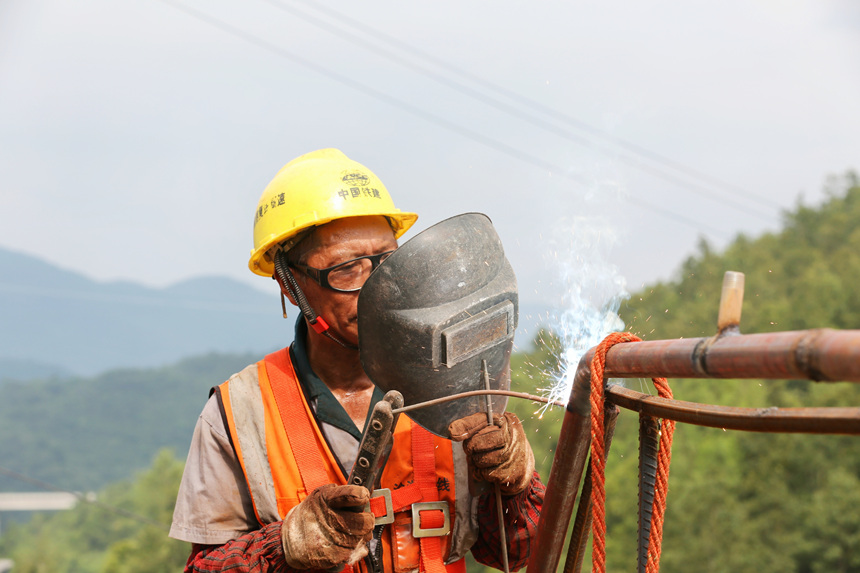 82Fʮ(f)·4(bio)늺I(y)f(wn)͢z