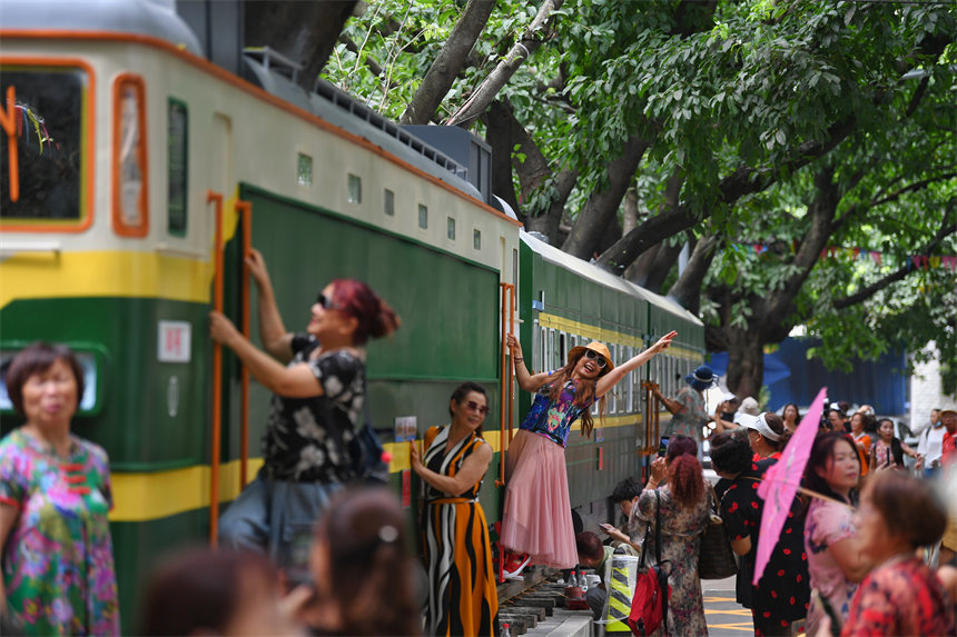 ԡGƤ܇鱳մoϽ˚cz