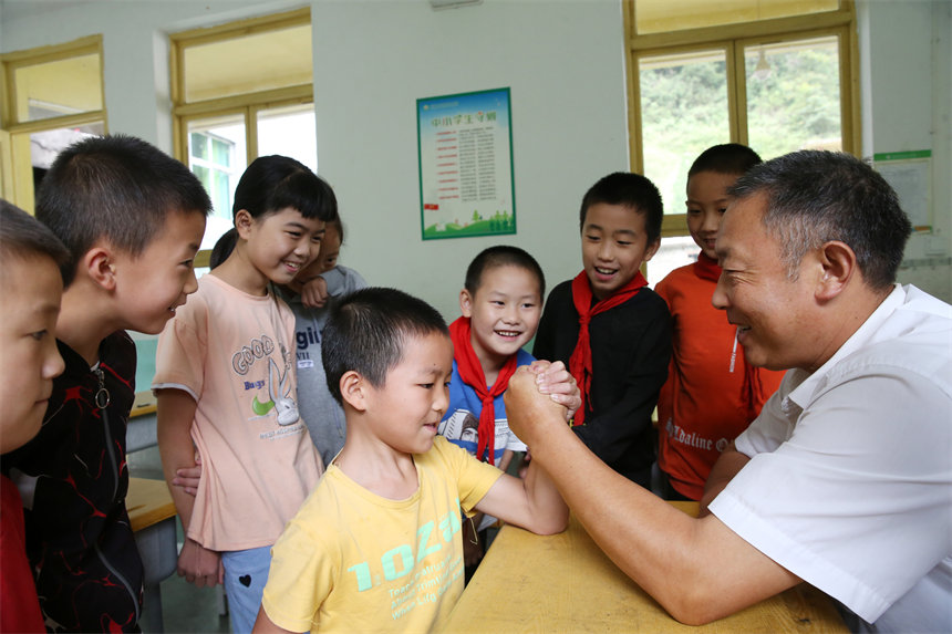 ؑcǭ^(q)СϺ(zhn)СWώng͌WΑz