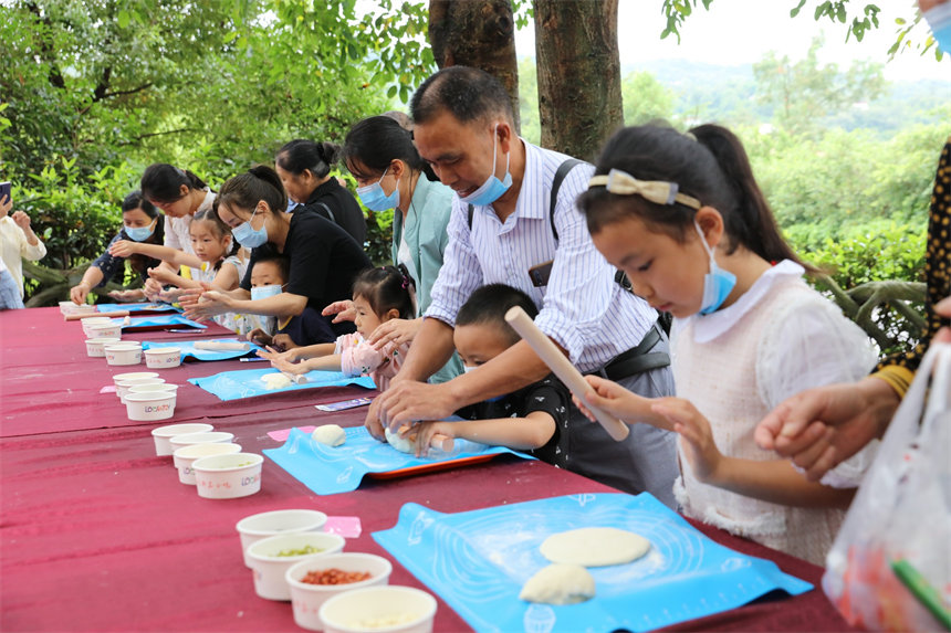 ӂԼ(dng)֣F(tun)Լϲ۵Πӵʳc(din)Yɽܔz