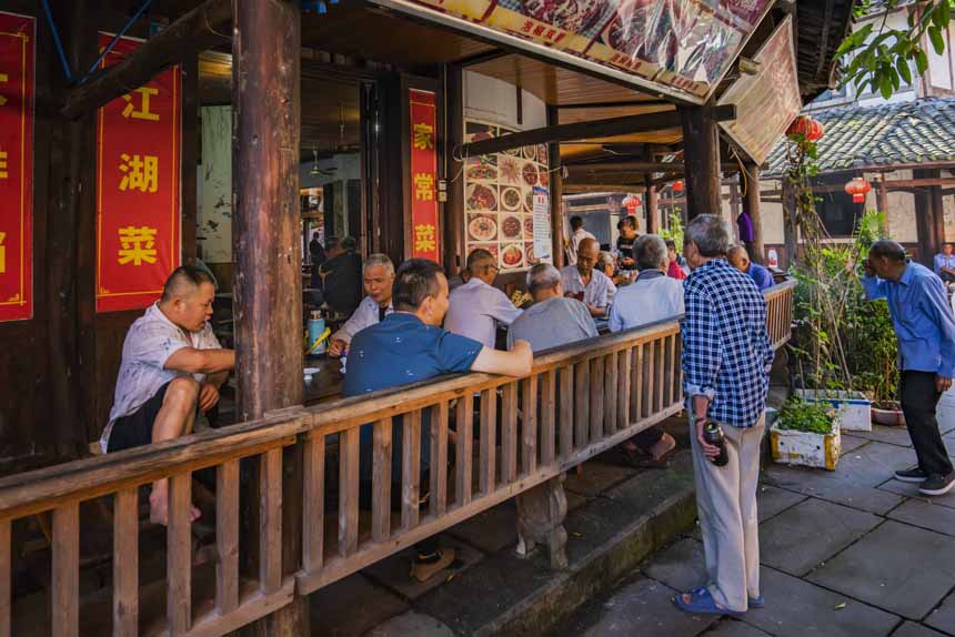 @Ʒζ͸ؑcLm(x)ؑcӛSMz