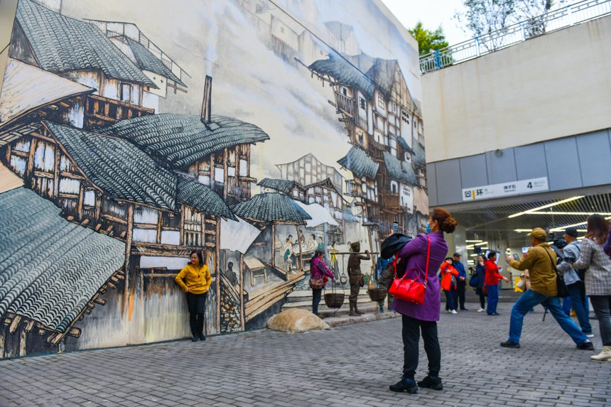 ؑc܉ͨʯվ4̖(ho)ڣοǰ(li)u(l)z