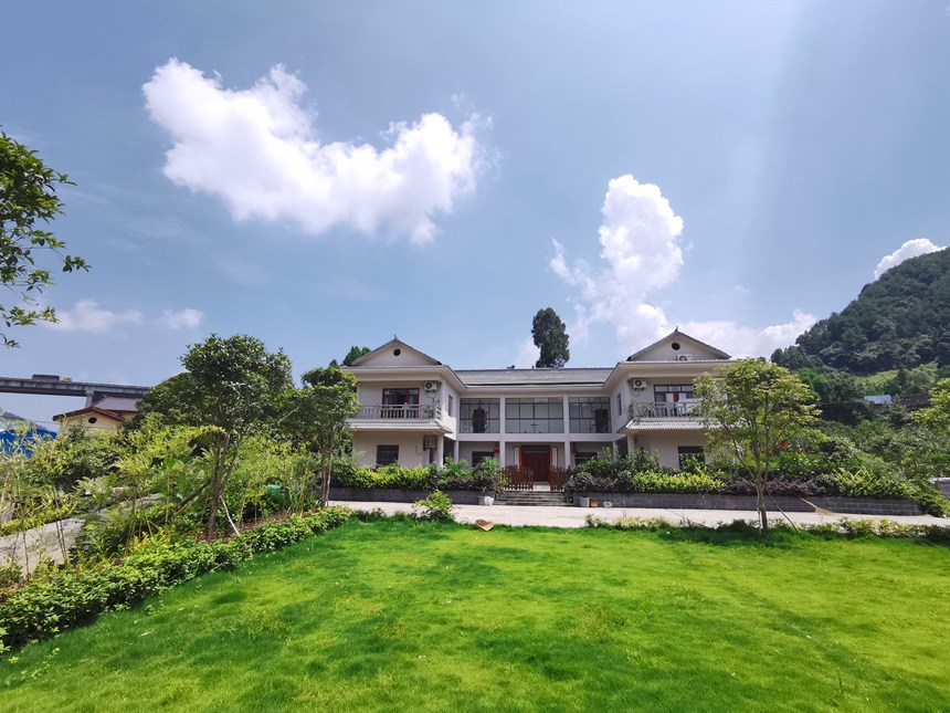 υ^(q)ʯ(zhn)·ͥԺDؑcסl(xing)ίD