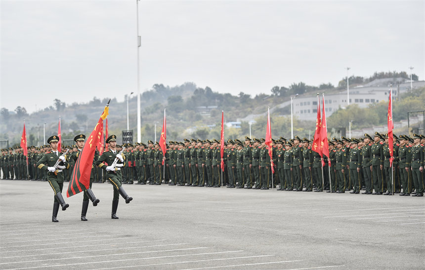 121գD㕃xʽF(xin)(chng)־z