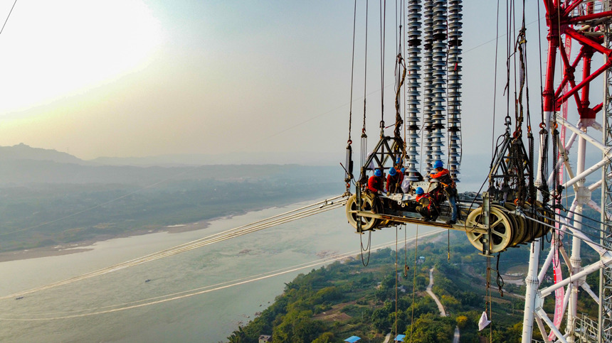 늾WTFMᾀbI(y)hƽz