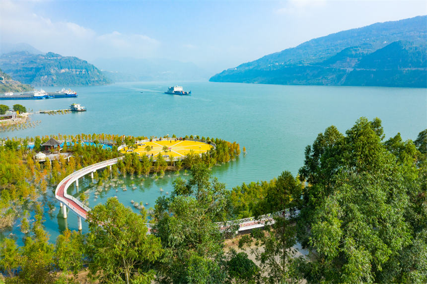 _VIʮLȺ͡ˮɭ֡γһnL(fng)svz