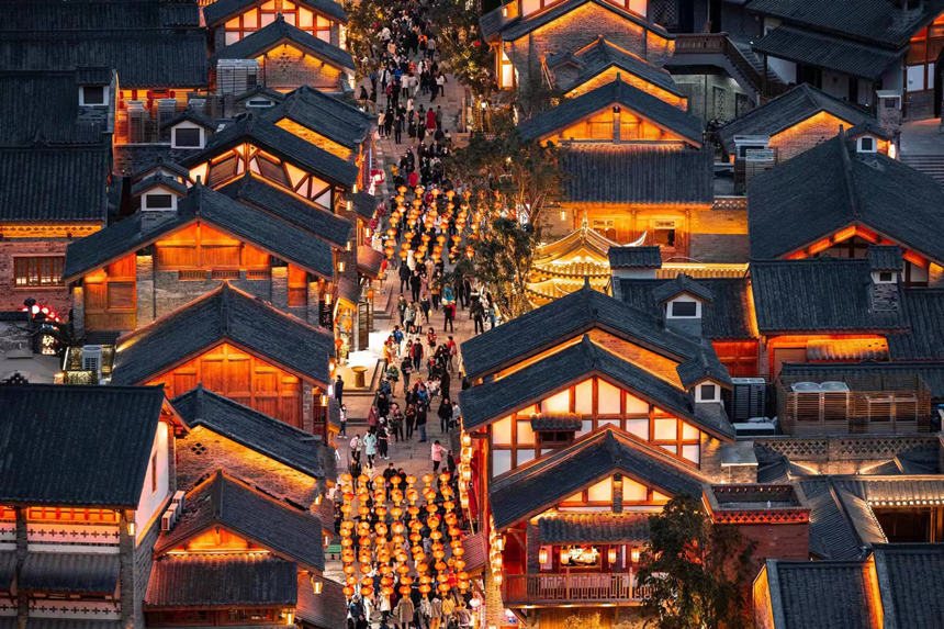 ؑcʮ݂y(tng)L(fng)ò^(q)z