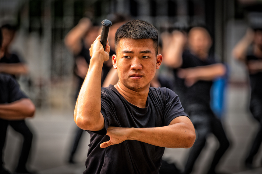 重慶特警綜合實戰(zhàn)演練現(xiàn)場。重慶市公安局供圖