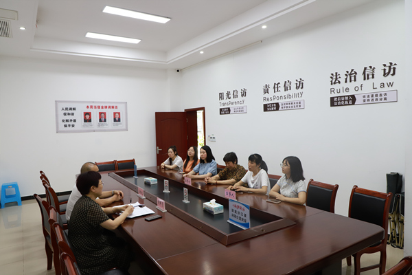 調(diào)解現(xiàn)場(chǎng)。江津區(qū)委統(tǒng)戰(zhàn)部供圖