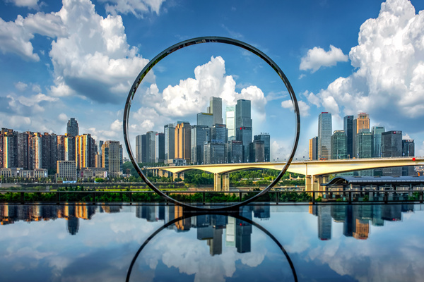 江北嘴中央商務(wù)區(qū)。江北區(qū)委宣傳部供圖