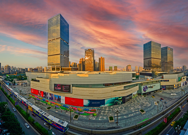 九龍坡試點(diǎn)一刻鐘便民生活圈。九龍坡區(qū)委宣傳部供圖