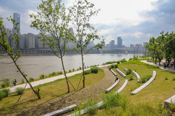 江灘公園。江北區(qū)委宣傳部供圖