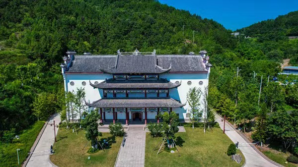 數(shù)智森林小鎮(zhèn)。段斯斯攝