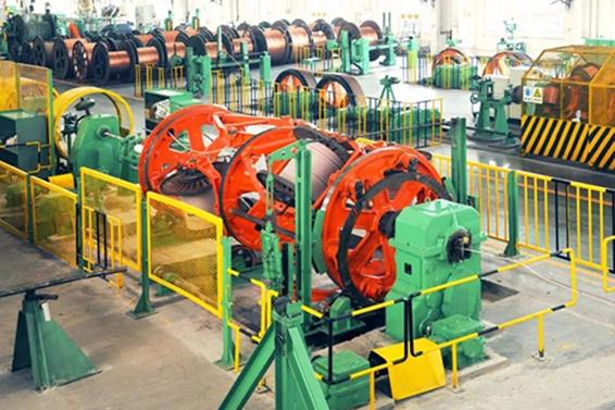 鴿牌公司電纜生產(chǎn)車間。重慶機(jī)電集團(tuán)供圖