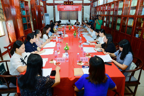 活動(dòng)現(xiàn)場(chǎng)。魯詩(shī)勤攝