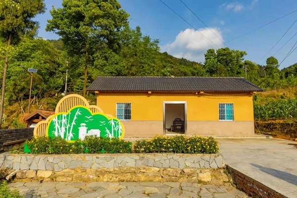 環(huán)境干凈了，家園變美。豐盛鎮(zhèn)供圖