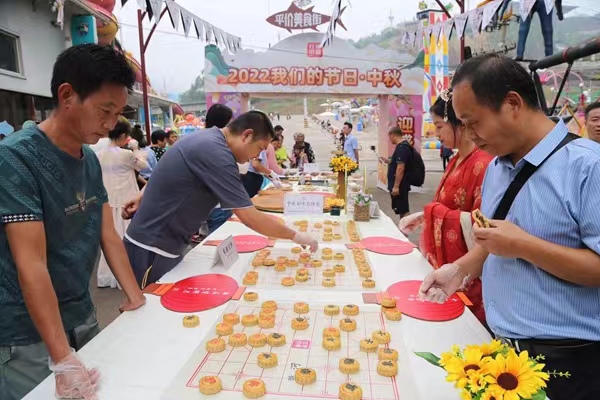 活動(dòng)現(xiàn)場(chǎng)。紅酒小鎮(zhèn)供圖