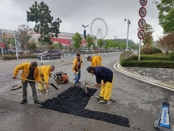 施工現(xiàn)場(chǎng)。沙坪壩區(qū)市政工程處供圖