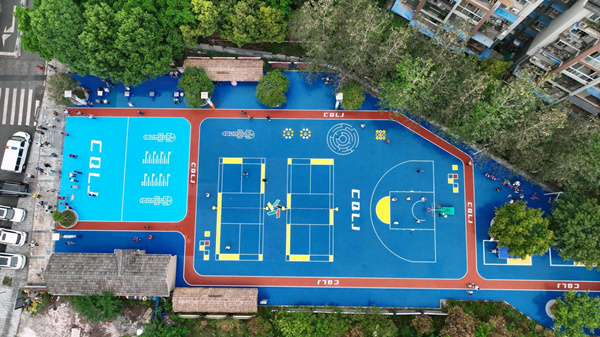 嘉和社區(qū)體育公園全景。江于同攝