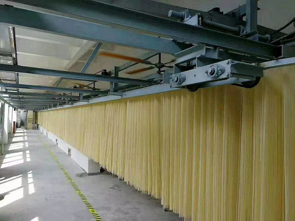 面條烘房運(yùn)輸線。云陽縣委宣傳部供圖