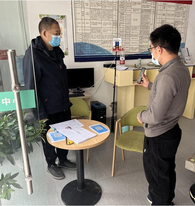 市建科院檢測中心江南分中心接樣大廳嚴格做好疫情防控措施。市建科院檢測中心供圖