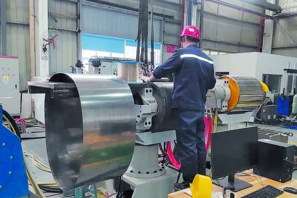 生產(chǎn)線全天不休,實(shí)現(xiàn)防疫生產(chǎn)兩不誤