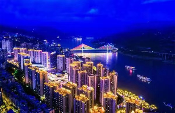 奉節(jié)城市夜景。奉節(jié)縣委宣傳部供圖