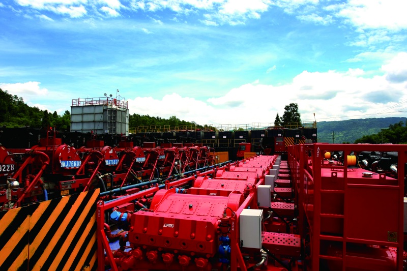 中國石化自主研發(fā)全電驅(qū)壓裂裝置。涪陵頁巖氣田供圖