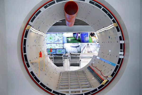 四無(wú)”精品隧道質(zhì)量樣板間。施工方供圖