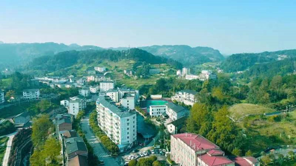 石灘鎮(zhèn)新風(fēng)貌。石灘鎮(zhèn)供圖