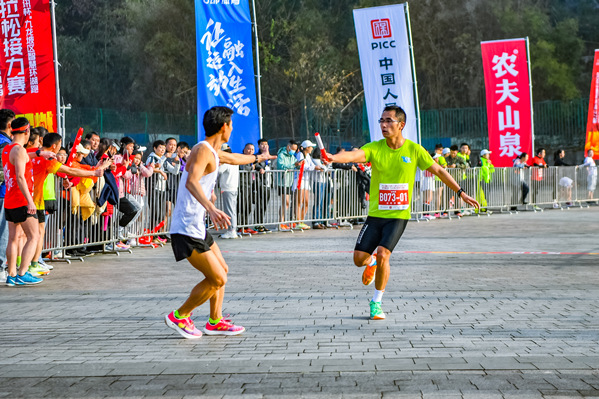 比賽現(xiàn)場(chǎng)。曹鳴鷗攝