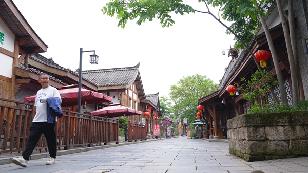 木洞鎮(zhèn)棚戶區(qū)房屋改造后。唐鑫攝