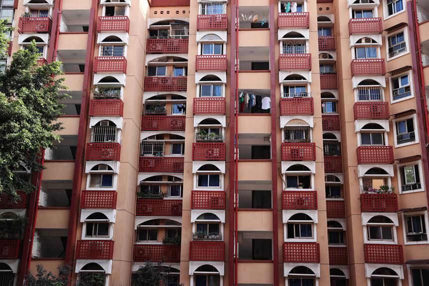 完成改造的滬漢社區(qū)居民樓。楊敏攝