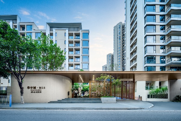 華宇城御璟縵云間交付實景。重慶華宇供圖