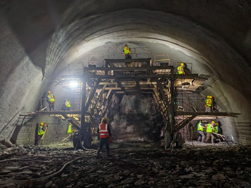 施工現(xiàn)場(chǎng)。中鐵二局供圖