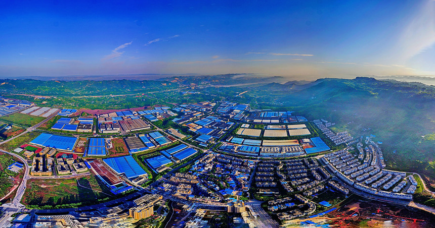 珞璜臨港產(chǎn)業(yè)城。江津區(qū)委宣傳部供圖