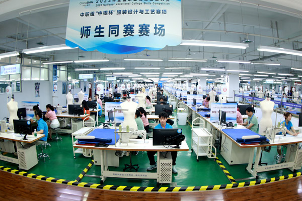 大賽現(xiàn)場(chǎng)。重慶工商學(xué)校供圖