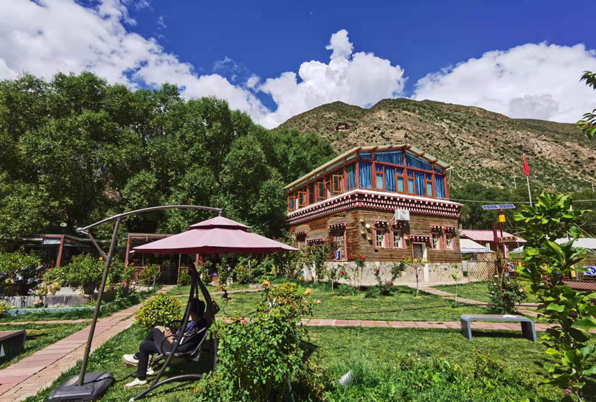 位于察雅縣吉塘鎮(zhèn)的灑咧營地。姜峰攝