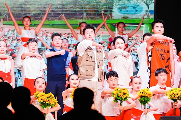 活動(dòng)現(xiàn)場(chǎng)。重慶外國(guó)語(yǔ)學(xué)校供圖