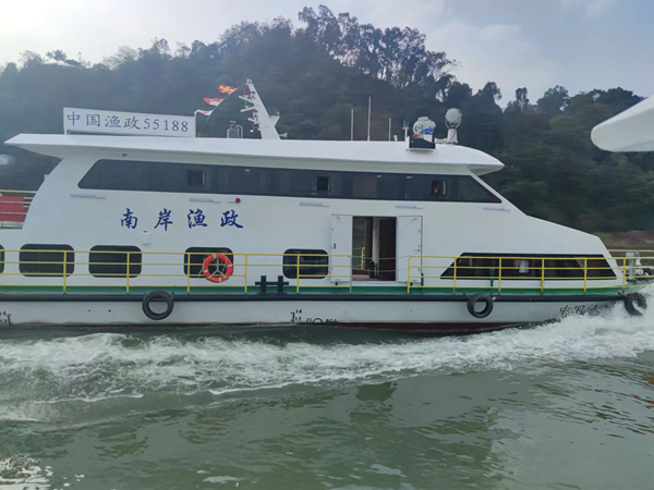南岸區(qū)漁政船舶巡河。南岸區(qū)農(nóng)業(yè)農(nóng)村委供圖
