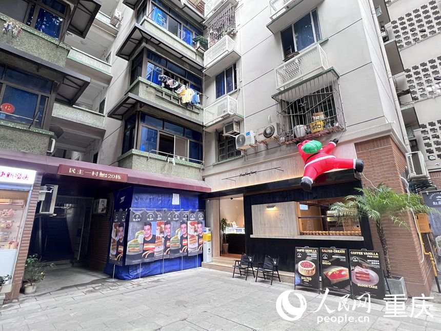 開著居民樓里的甜品店。人民網(wǎng)記者 胡虹攝