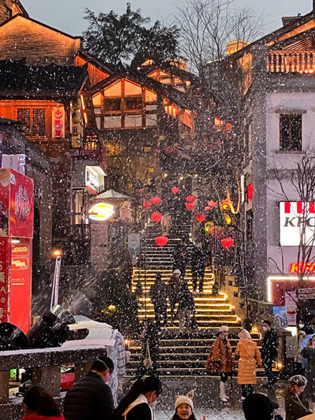 十八梯傳統(tǒng)風(fēng)貌區(qū)實(shí)景圖。重慶十八梯供圖