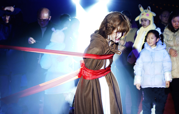 演出現(xiàn)場。重慶對外經(jīng)貿(mào)學(xué)院供圖