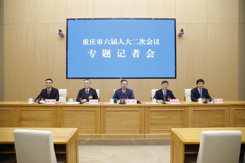 專題記者會(huì)現(xiàn)場。鄒樂攝