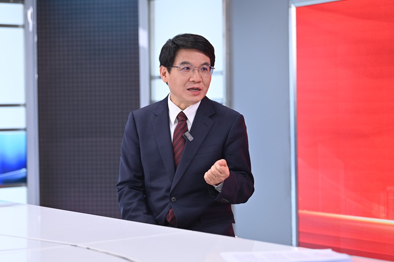 譚慶做客人民網(wǎng)重慶、重慶發(fā)布“新時(shí)代 新征程 新重慶——2024重慶兩會(huì)會(huì)客廳”系列訪談。鄒樂攝