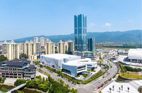 永川科技片場是目前國內單體規(guī)模最大的虛擬拍攝棚。永川區(qū)委宣傳部供圖