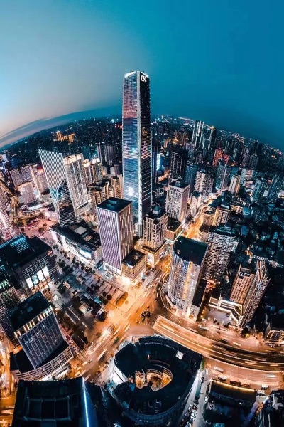 觀音橋商圈。江北區(qū)委宣傳部供圖